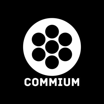 Commium monochrome white